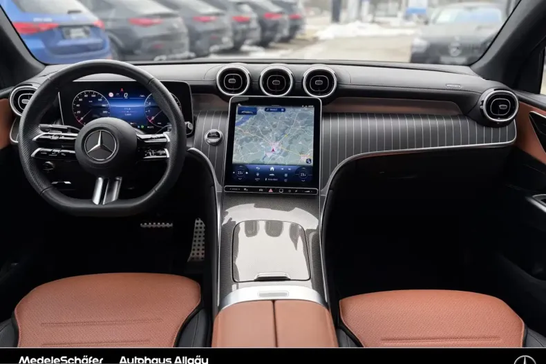 Mercedes-Benz GLC 200 (Clasa GLC) din 2025 cu 11.054 km - oferta MER201632 - foto 9