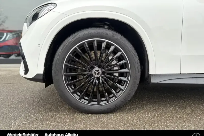 Mercedes-Benz GLC 200 (Clasa GLC) din 2025 cu 11.054 km - oferta MER201632 - foto 13