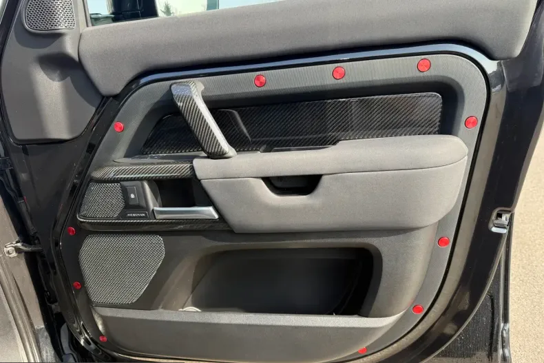 Land Rover Defender din 2022 cu 59.147 km - oferta LAN201637 - foto 26