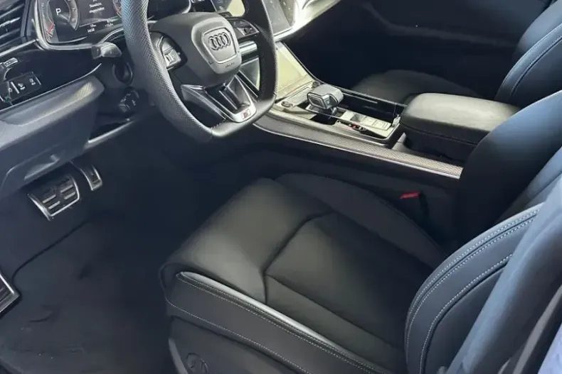 Audi SQ8 din 2025 cu 1.100 km - oferta AUD201642 - foto 11