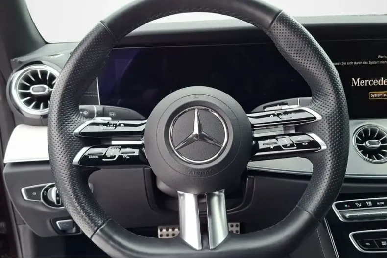 Mercedes-Benz E 220 (Clasa E) din 2023 cu 46.268 km - oferta MER201643 - foto 13