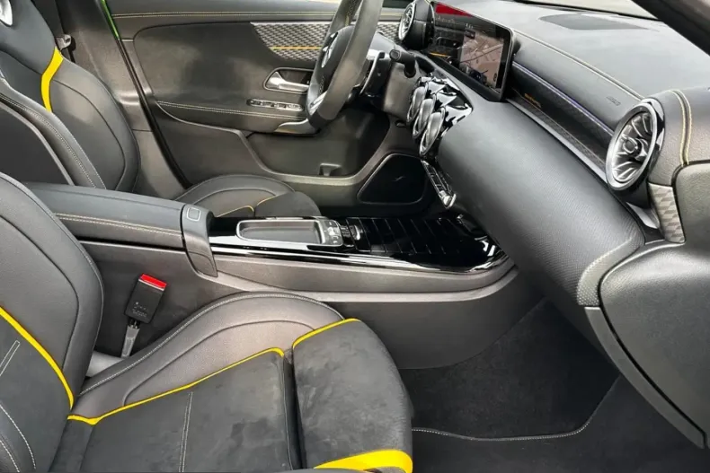 Mercedes-Benz A 45 AMG (Clasa A) din 2024 cu 14.900 km - oferta MER201651 - foto 16