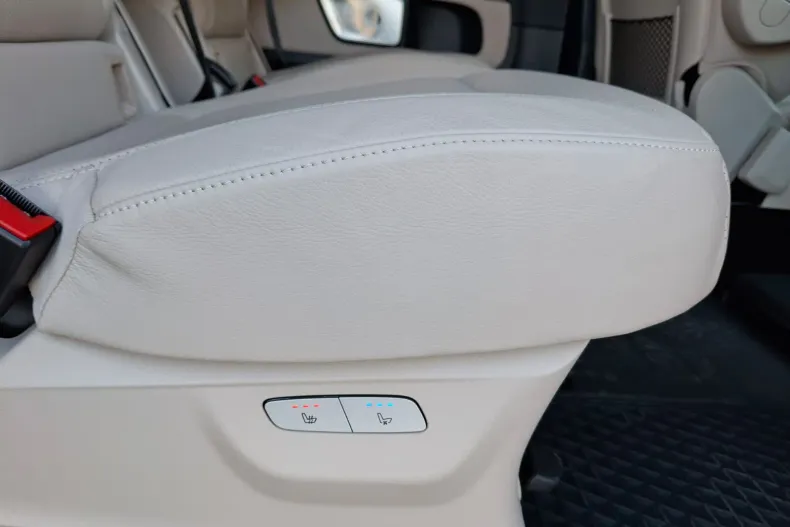 Mercedes-Benz V din 2024 cu 33.616 km - oferta MER201663 - foto 12