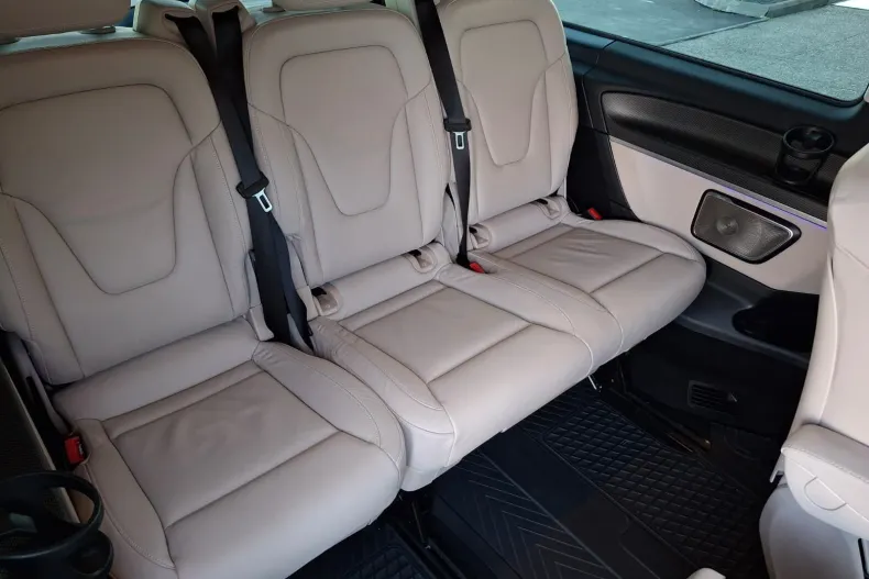 Mercedes-Benz V din 2024 cu 33.616 km - oferta MER201663 - foto 13