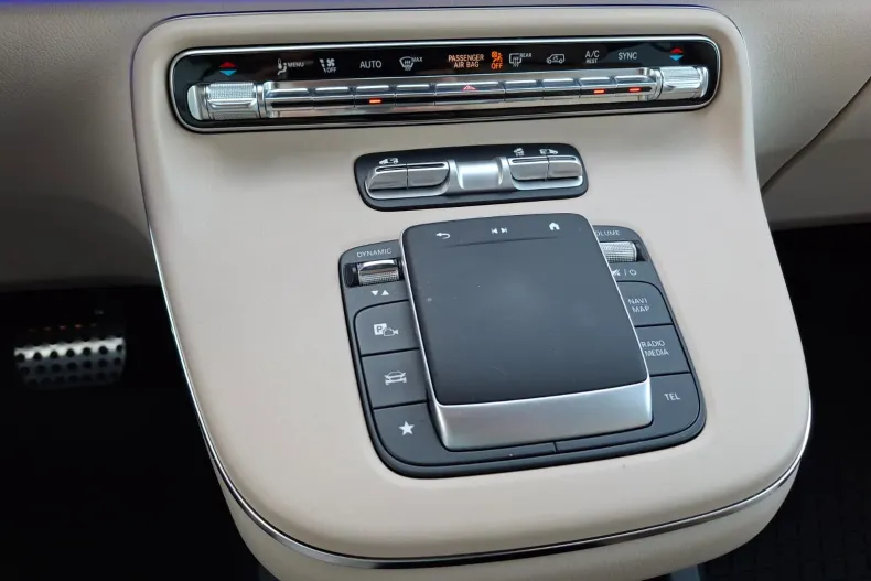 Mercedes-Benz V din 2024 cu 33.616 km - oferta MER201663 - foto 31