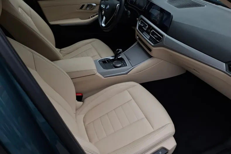 BMW 330e (Seria 3) din 2020 cu 76.181 km - oferta BMW201664 - foto 11