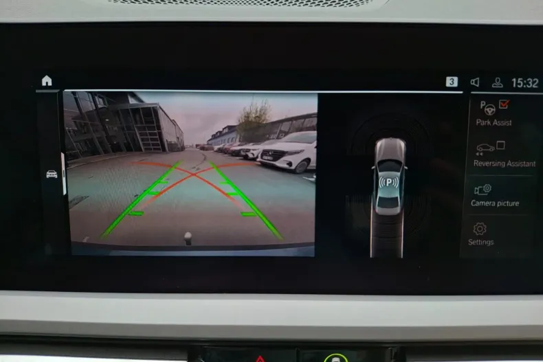 BMW 330e (Seria 3) din 2020 cu 76.181 km - oferta BMW201664 - foto 17