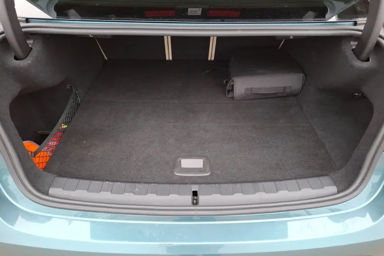 BMW 330e (Seria 3) din 2020 cu 76.181 km - oferta BMW201664 - foto 23