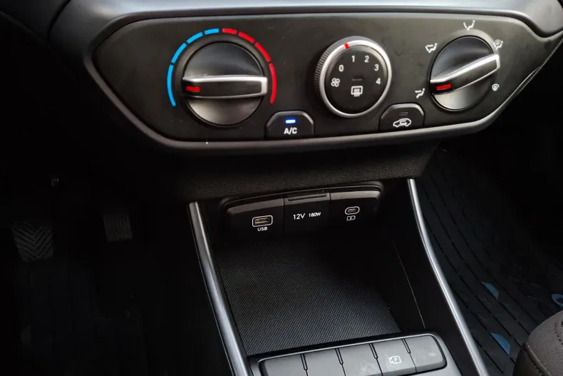 Hyundai i20 din 2024 cu 35.122 km - oferta HYU201666 - foto 24