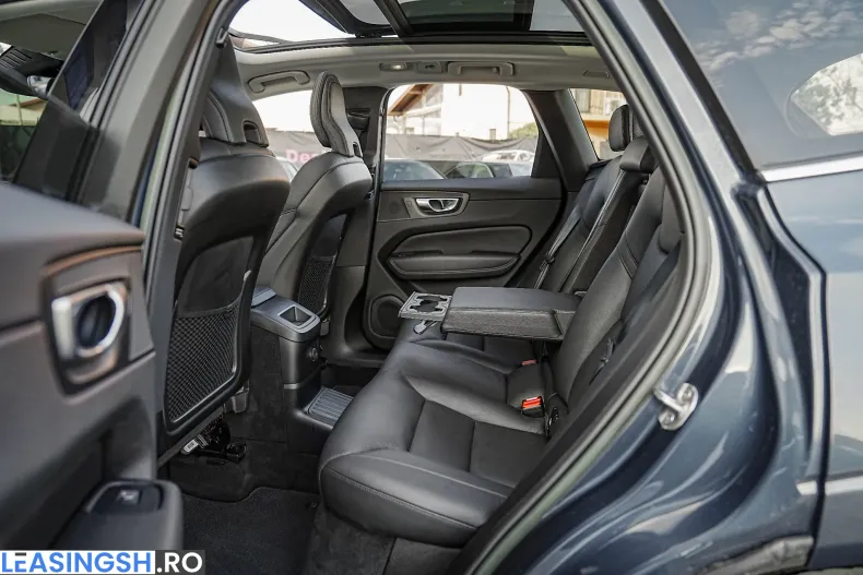 Volvo XC60 din 2022 cu 114.100 km - oferta VOL201678 - foto 16