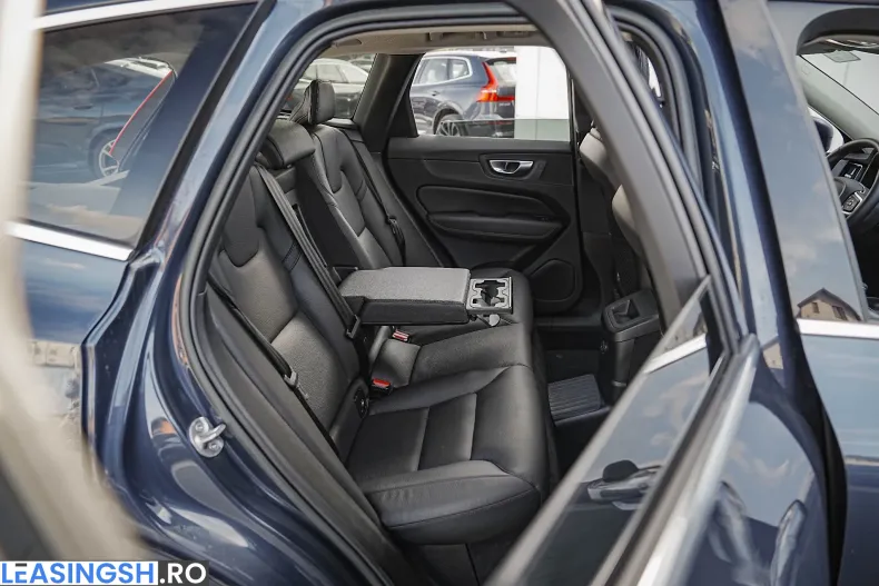 Volvo XC60 din 2022 cu 114.100 km - oferta VOL201678 - foto 17