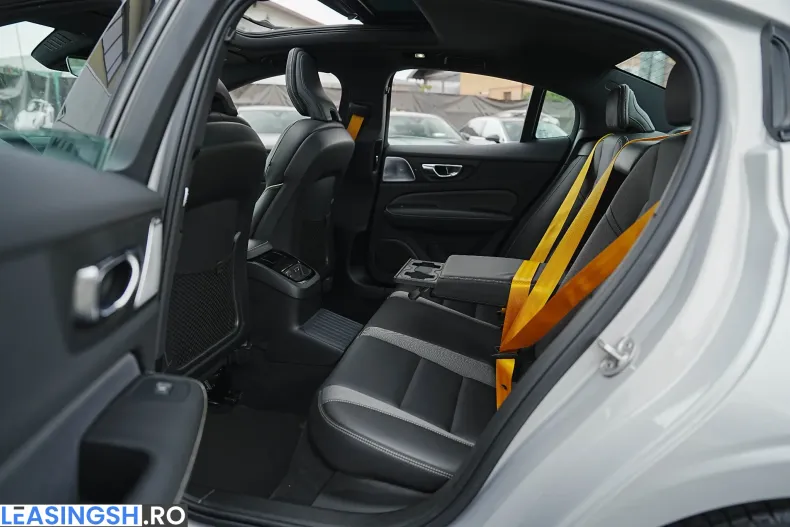 Volvo S60 din 2023 cu 123.700 km - oferta VOL201682 - foto 14