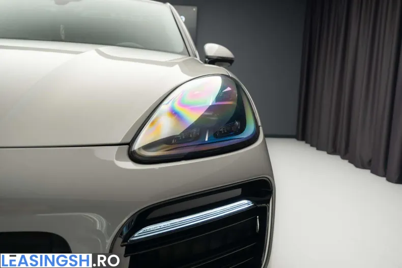 Porsche Cayenne Coupe din 2020 cu 61.600 km - oferta POR201684 - foto 6