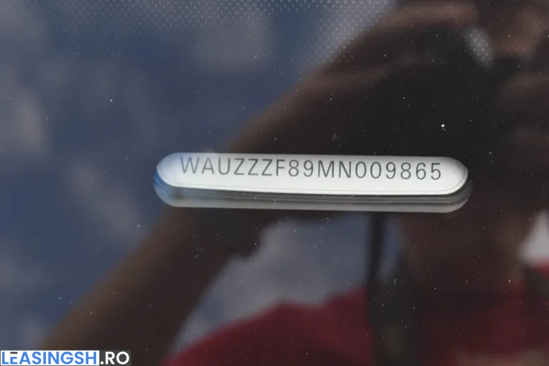 Audi A8 din 2021 cu 68.777 km - oferta AUD201694 - foto 13