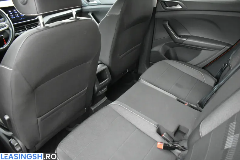 Volkswagen T-Cross din 2021 cu 32.840 km - oferta VOL201696 - foto 14