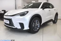 Lexus LBX din 2025 cu 10 km - oferta LEX201702 - foto 1