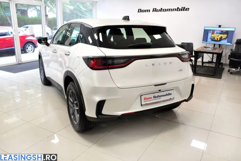 Lexus LBX din 2025 cu 10 km - oferta LEX201702 - foto 5