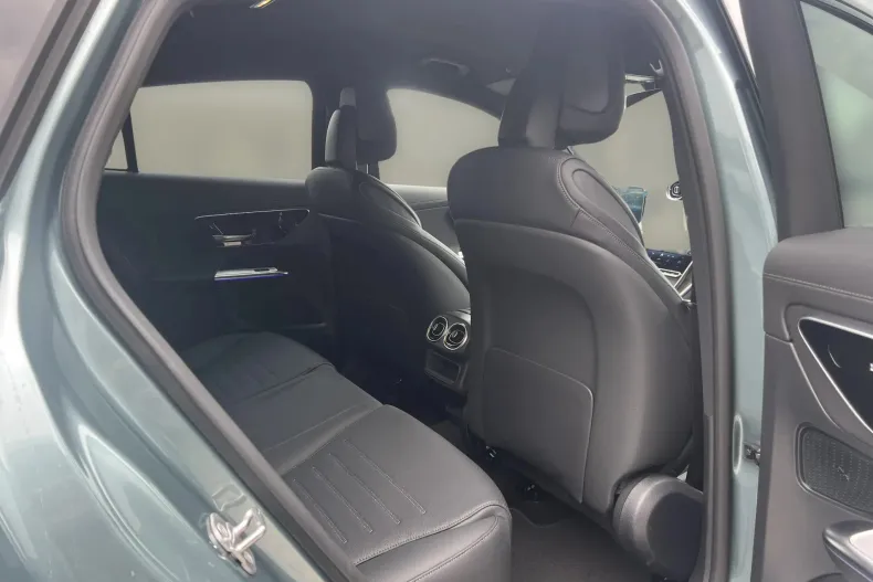 Mercedes-Benz GLC Coupe din 2026 cu 10 km - oferta MER201716 - foto 14