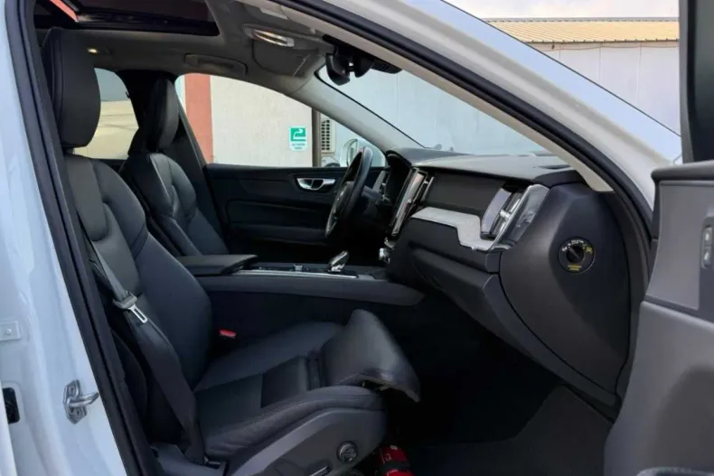 Volvo XC60 din 2021 cu 125.000 km - oferta VOL201728 - foto 19