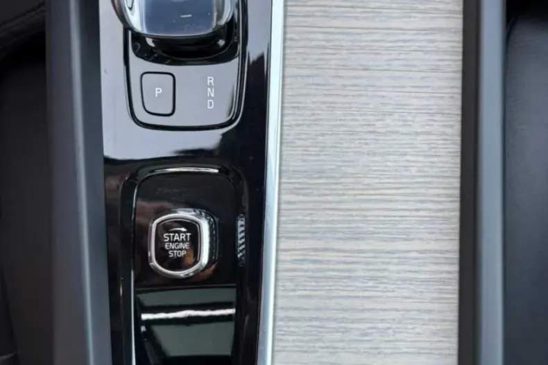 Volvo XC60 din 2021 cu 125.000 km - oferta VOL201728 - foto 24