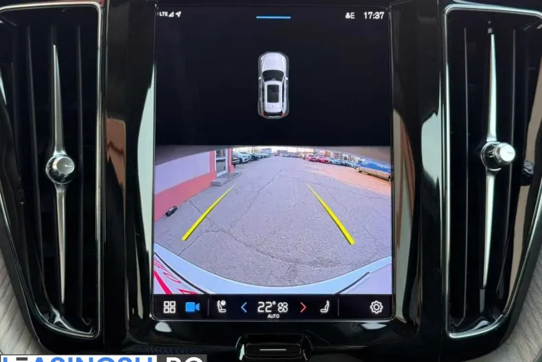 Volvo XC60 din 2021 cu 125.000 km - oferta VOL201728 - foto 26