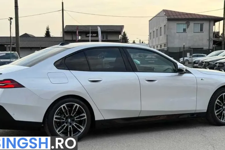 BMW 530i (Seria 5) din 2025 cu 26.000 km - oferta BMW201731 - foto 9