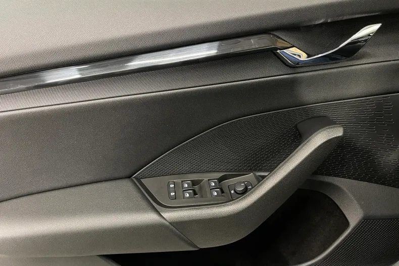 Skoda Octavia din 2022 cu 69.917 km - oferta SKO201735 - foto 23