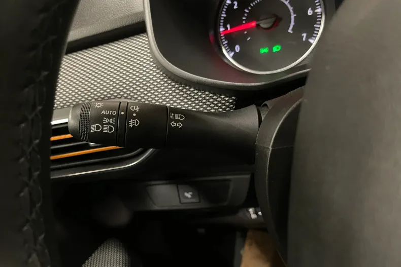 Dacia Sandero Stepway din 2023 cu 74.999 km - oferta DAC201736 - foto 21