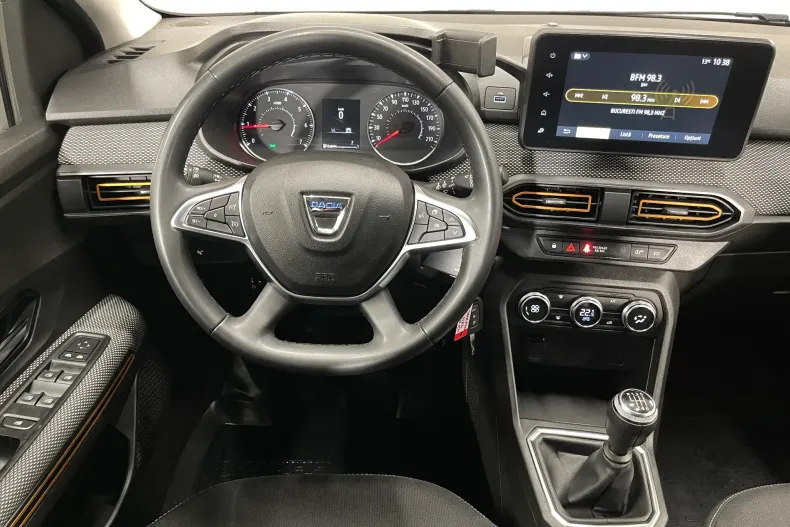 Dacia Sandero Stepway din 2023 cu 30.530 km - oferta DAC201737 - foto 6