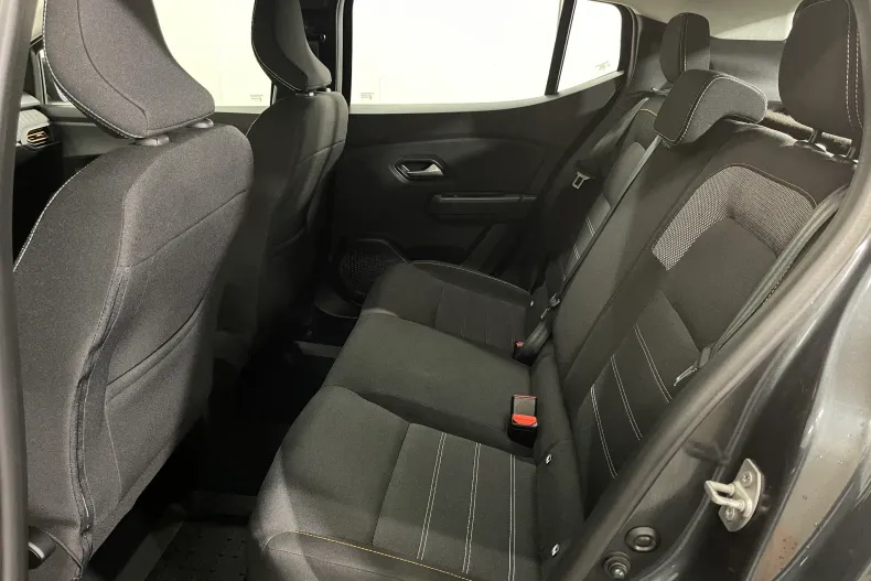 Dacia Sandero Stepway din 2023 cu 30.530 km - oferta DAC201737 - foto 11