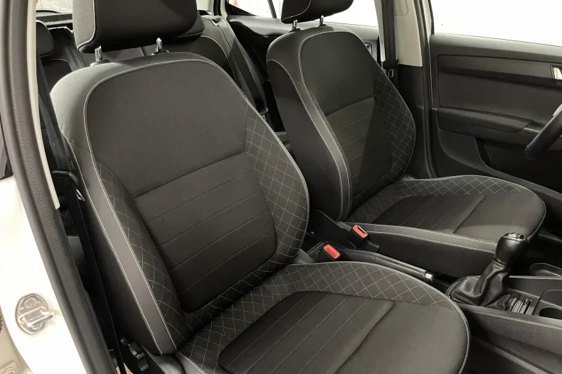 Skoda Fabia din 2021 cu 39.298 km - oferta SKO201746 - foto 9