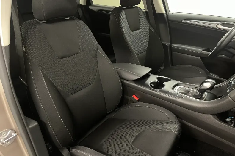 Ford Mondeo din 2021 cu 96.640 km - oferta FOR201751 - foto 9