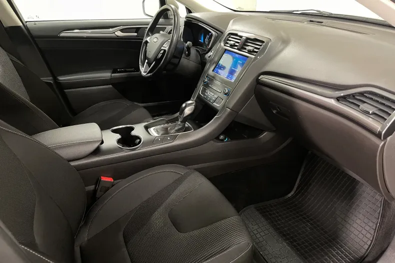 Ford Mondeo din 2021 cu 96.640 km - oferta FOR201751 - foto 10