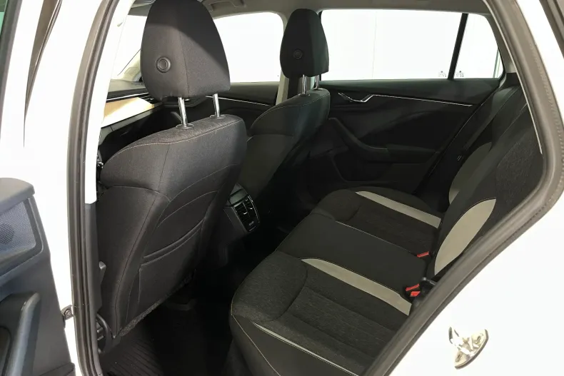 Skoda Scala din 2022 cu 94.948 km - oferta SKO201755 - foto 11