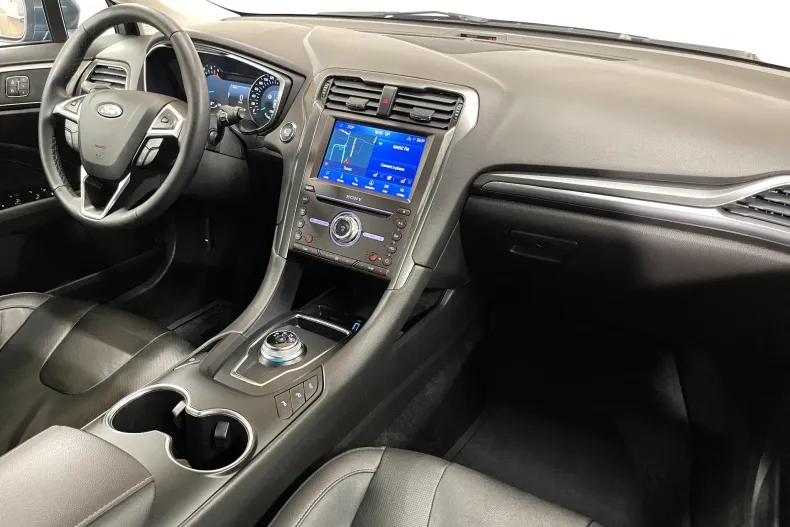 Ford Mondeo din 2020 cu 93.560 km - oferta FOR201758 - foto 8