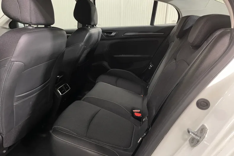 Renault Megane din 2021 cu 72.226 km - oferta REN201759 - foto 11