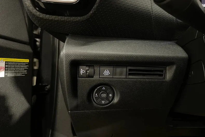 Citroën C4 din 2021 cu 102.147 km - oferta CIT201760 - foto 29