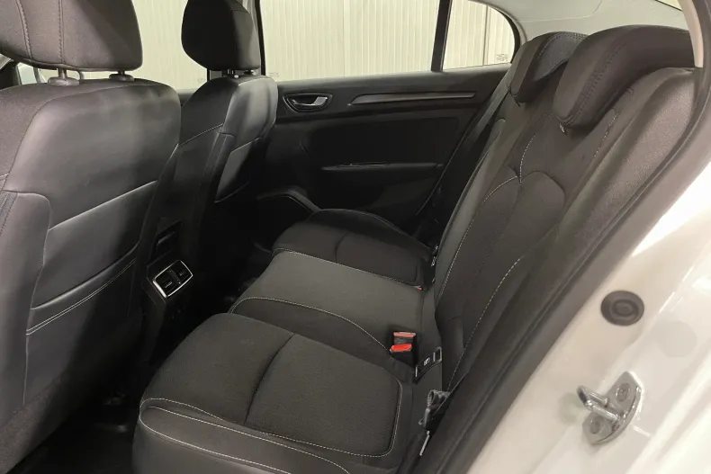 Renault Megane din 2021 cu 68.725 km - oferta REN201762 - foto 11