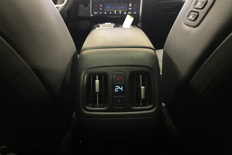 Hyundai Tucson din 2022 cu 118.492 km - oferta HYU201764 - foto 24