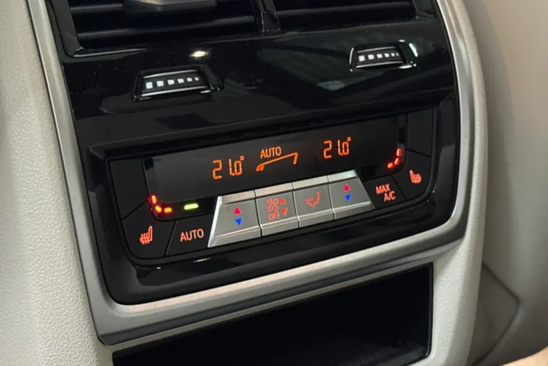 BMW X5 M (Seria X) din 2023 cu 17.500 km - oferta BMW201769 - foto 12