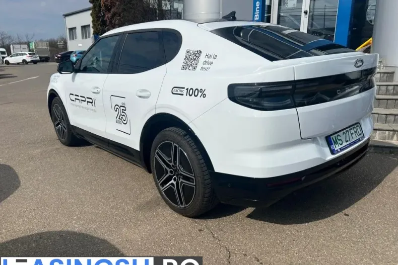 Ford Capri din 2025 cu 4.000 km - oferta FOR201783 - foto 4