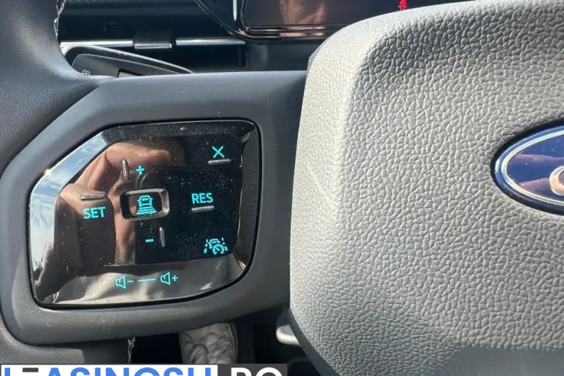 Ford Capri din 2025 cu 4.000 km - oferta FOR201783 - foto 14