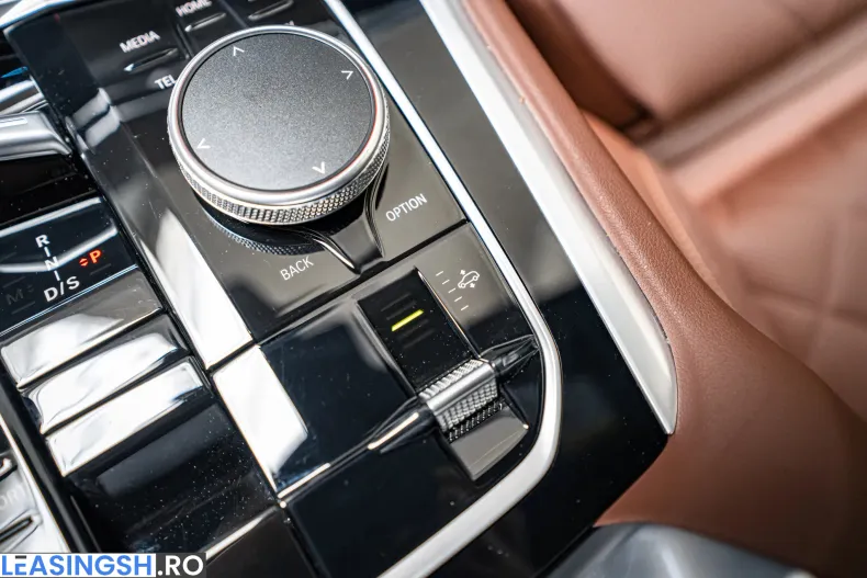 BMW X6 (Seria X) din 2026 cu 0 km - oferta BMW201790 - foto 9