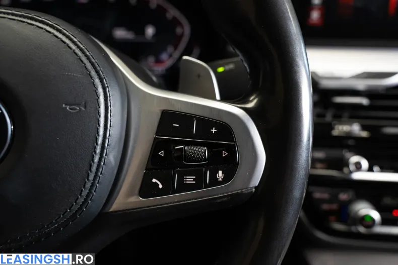 BMW 530d (Seria 5) din 2020 cu 112.850 km - oferta BMW201792 - foto 24