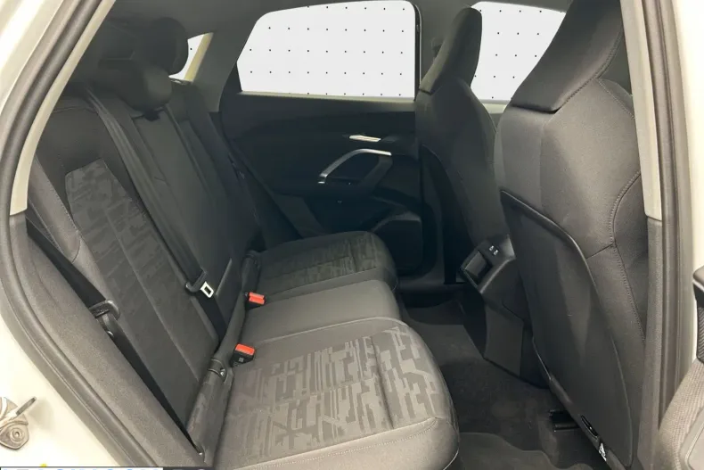 Audi Q5 din 2025 cu 13.551 km - oferta AUD201797 - foto 11