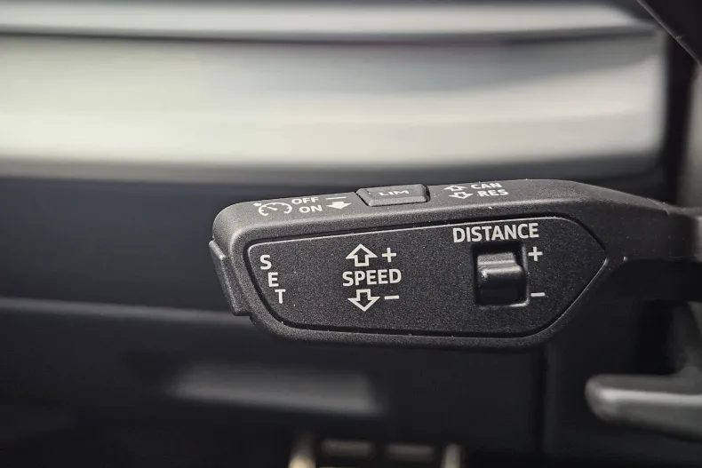 Audi Q8 din 2025 cu 10 km - oferta AUD201798 - foto 12