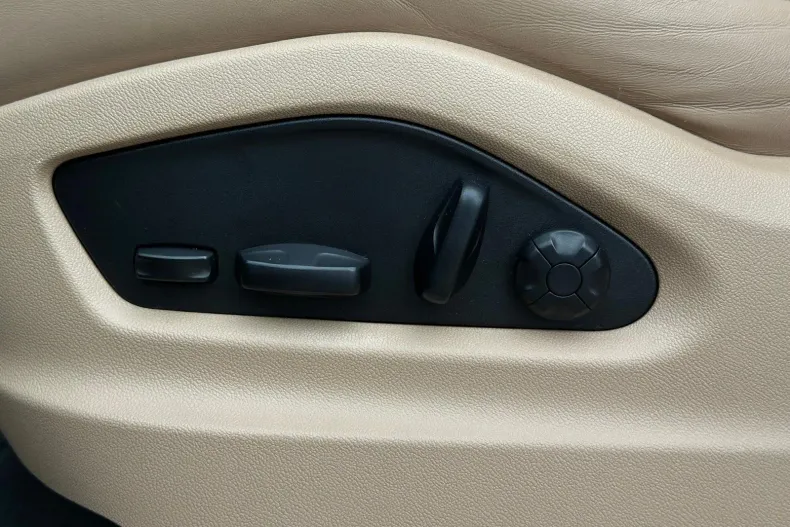 Porsche Cayenne din 2022 cu 136.321 km - oferta POR201801 - foto 12