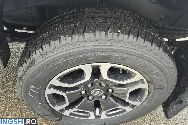 Toyota Hilux din 2025 cu 12 km - oferta TOY201805 - foto 11