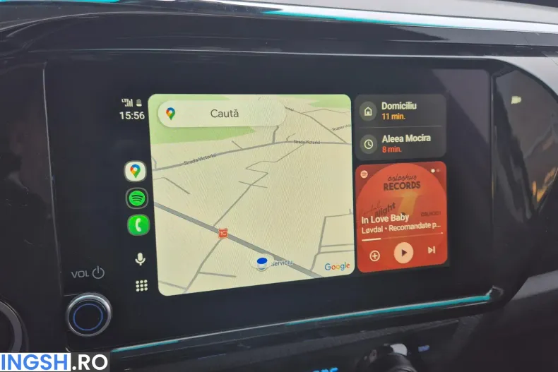 Toyota Hilux din 2025 cu 12 km - oferta TOY201805 - foto 16