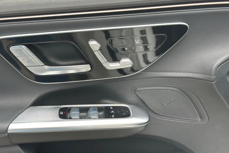 Mercedes-Benz EQE din 2022 cu 160.000 km - oferta MER201806 - foto 17